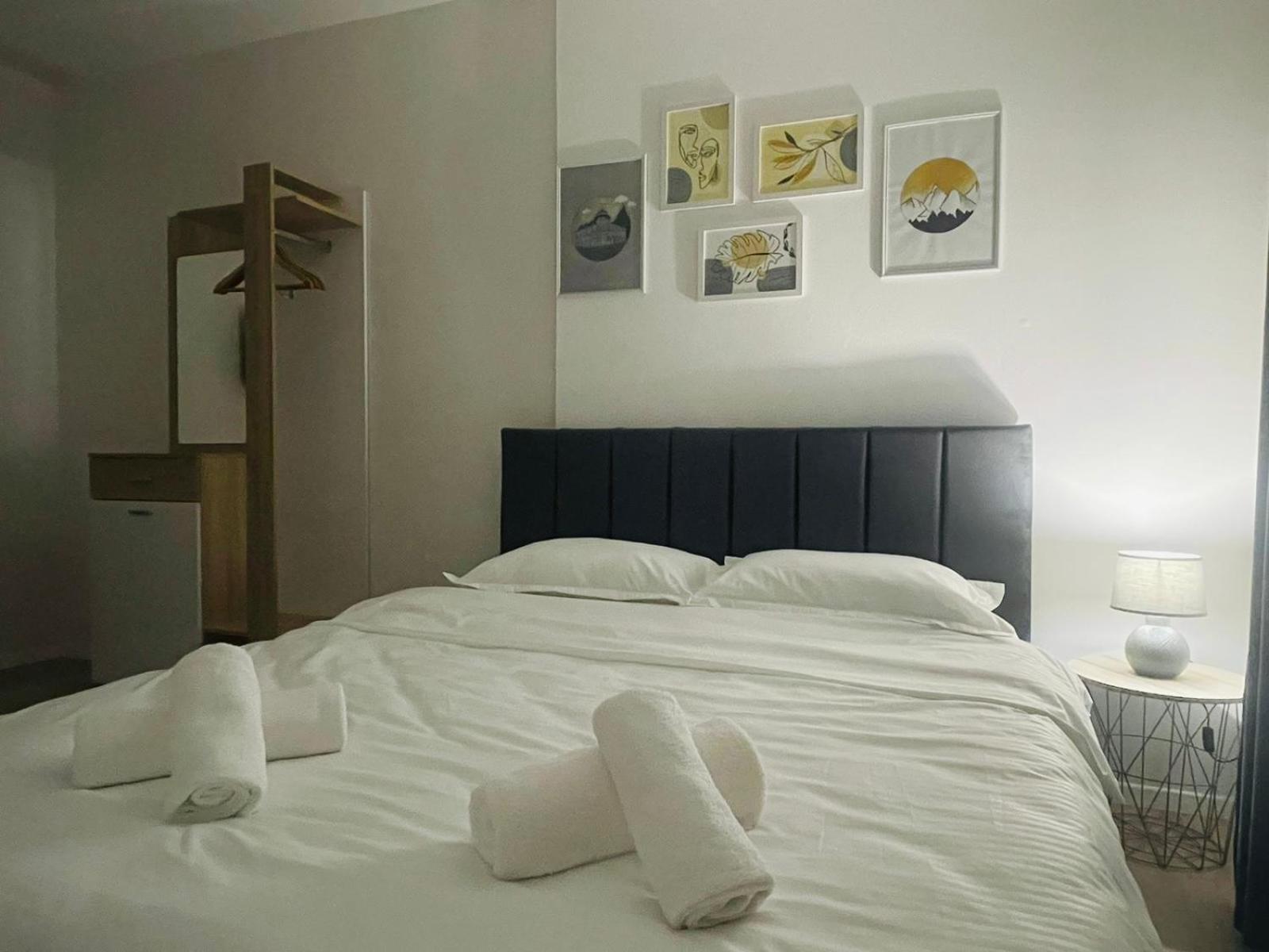 Pristinanest Hotel Bagian luar foto